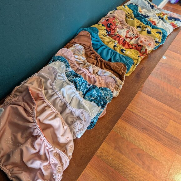 Esembly Outer Diaper Cover (Size 1) - Picture 1 of 16